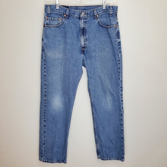 Levi's Other - Levi's 505 Regular Fit Straight Leg Y2K medium wash jeans